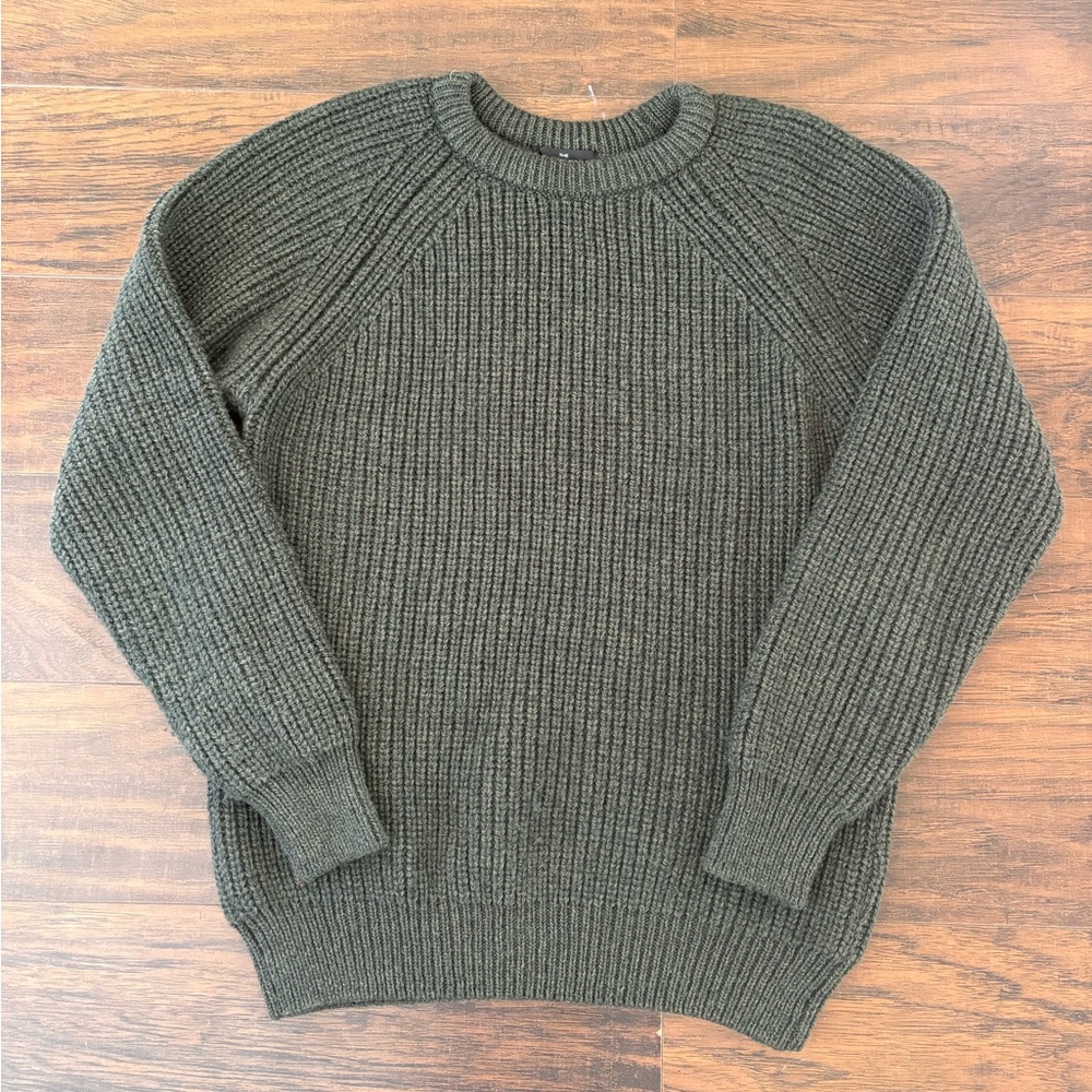 The Irish Store Merino Wool Cable Knit Sweater sz L